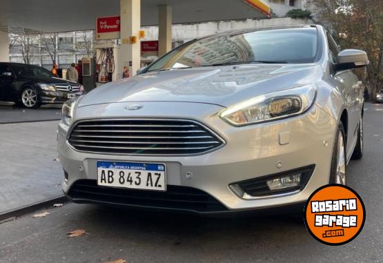 Autos - Ford FOCUS 2.0 TITANIUM 2017 Nafta 60000Km - En Venta