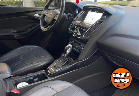 Autos - Ford FOCUS 2.0 TITANIUM 2017 Nafta 60000Km - En Venta