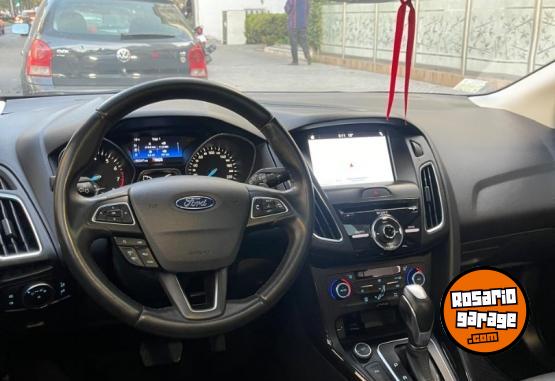 Autos - Ford FOCUS 2.0 TITANIUM 2017 Nafta 60000Km - En Venta