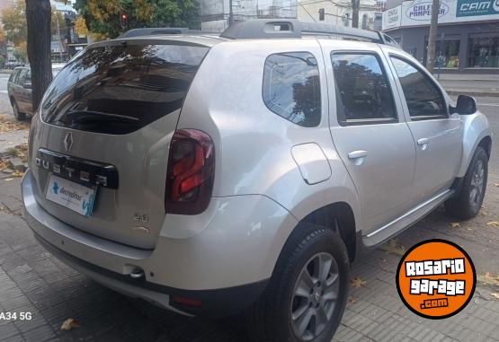 Autos - Renault Duster 2021 Nafta 97000Km - En Venta