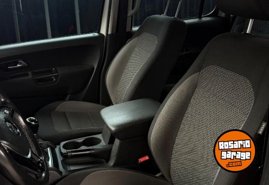 Camionetas - Volkswagen Amarok 2017 Diesel 107000Km - En Venta