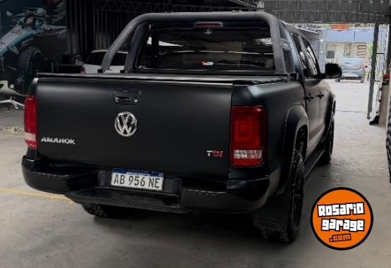Camionetas - Volkswagen Amarok 2017 Diesel 107000Km - En Venta