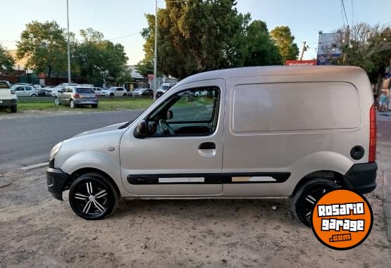 Utilitarios - Renault KANGOO 2015 Nafta 150000Km - En Venta