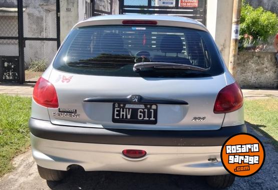 Autos - Peugeot 206 xr premium 1.6 2004 Nafta 120000Km - En Venta