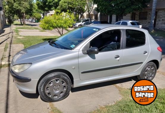 Autos - Peugeot 206 xr premium 1.6 2004 Nafta 120000Km - En Venta
