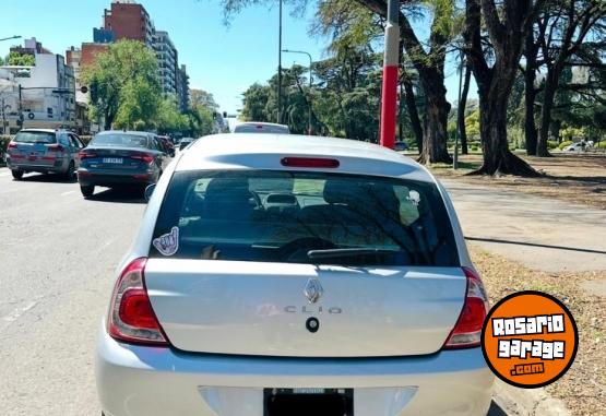 Autos - Renault Clio mio 2015 Nafta 70500Km - En Venta