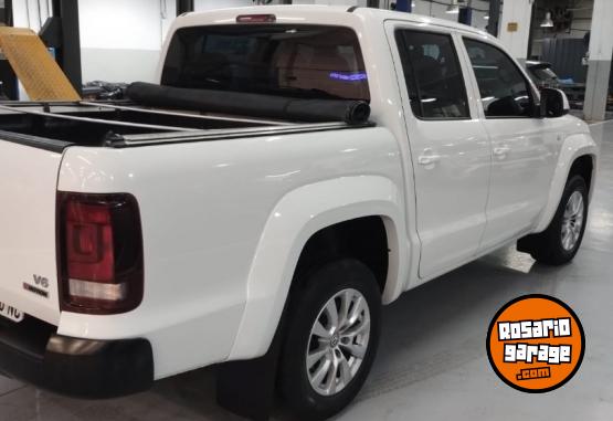 Camionetas - Volkswagen AMAROK COMFORTLINE 4X4 AT 2023 Diesel 75000Km - En Venta