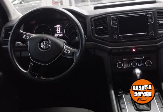 Camionetas - Volkswagen AMAROK COMFORTLINE 4X4 AT 2023 Diesel 75000Km - En Venta