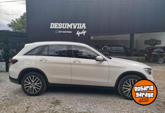 Camionetas - Mercedes Benz GLC 300 OFFROAD 4MATIC 2020 Nafta 80000Km - En Venta