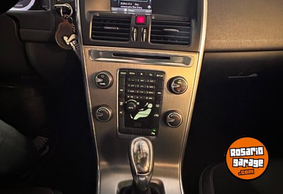 Camionetas - Volvo XC60 T5 2013 Nafta 180000Km - En Venta