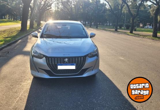 Autos - Peugeot 208 2021 Nafta 62000Km - En Venta