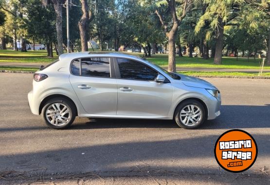 Autos - Peugeot 208 2021 Nafta 62000Km - En Venta
