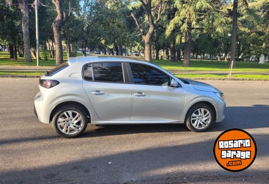 Autos - Peugeot 208 2021 Nafta 62000Km - En Venta