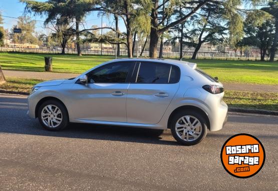 Autos - Peugeot 208 2021 Nafta 62000Km - En Venta