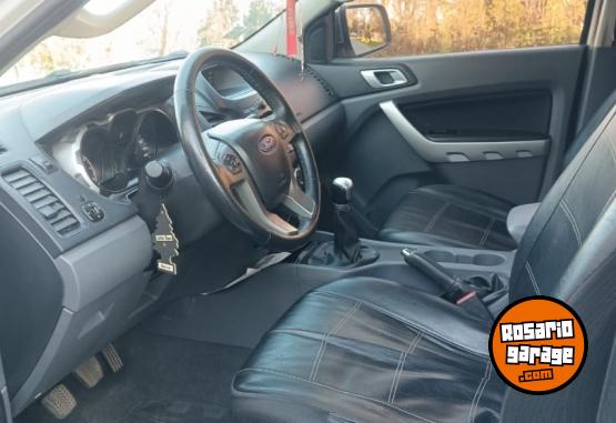 Camionetas - Ford Ranger 2.5 xlt 2019 GNC 110000Km - En Venta