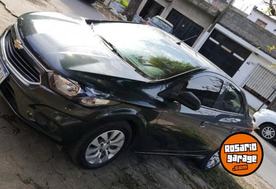 Autos - Chevrolet Prisma 2017 GNC 147000Km - En Venta