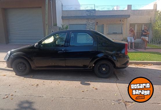 Autos - Renault Logan 2013 GNC 384000Km - En Venta