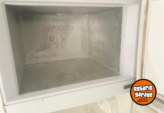 Hogar - Heladera con freezer - En Venta