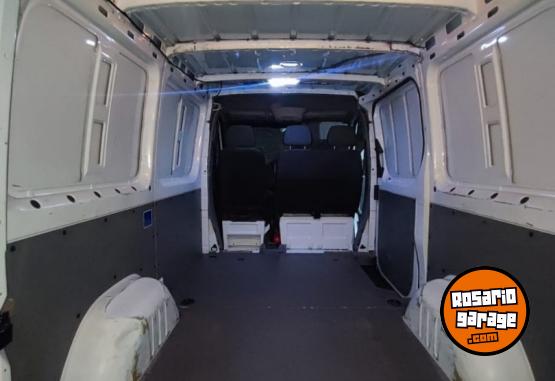 Utilitarios - Mercedes Benz Sprinter 2015 Diesel 414000Km - En Venta