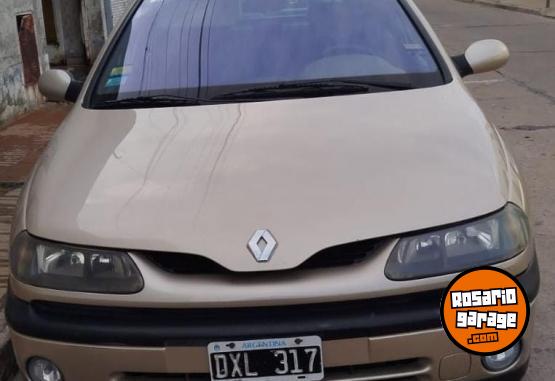 Autos - Renault LAGUNA 2.0 2001 Nafta 71000Km - En Venta