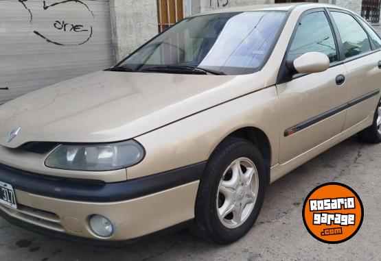 Autos - Renault LAGUNA 2.0 2001 Nafta 71000Km - En Venta
