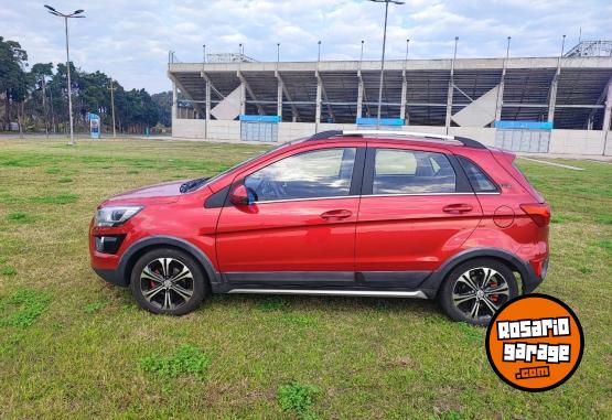 Autos - Baic x25 2018 GNC 120000Km - En Venta
