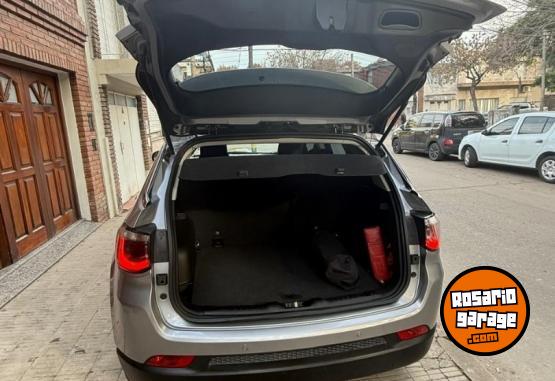 Autos - Chrysler Jeep Compass 2.4 Longitud 2020 Nafta 77000Km - En Venta