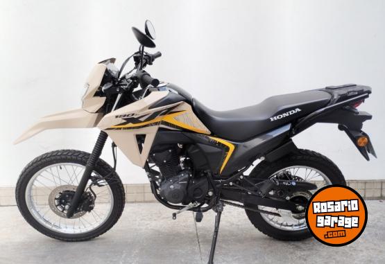 Motos - Honda XR190 L 2.0 2025 Nafta 8600Km - En Venta