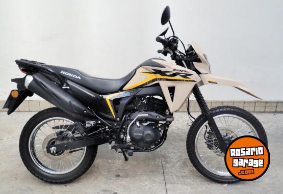 Motos - Honda XR190 L 2.0 2025 Nafta 8600Km - En Venta