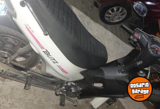 Motos - Motomel 110 blitz 2025 Nafta 7000Km - En Venta