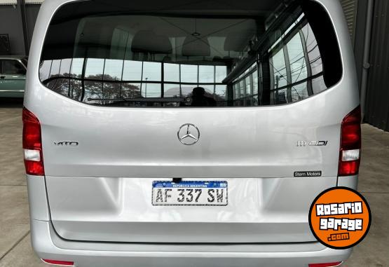 Camionetas - Mercedes Benz VITO MIXTO PLUS 2022 Diesel 107636Km - En Venta