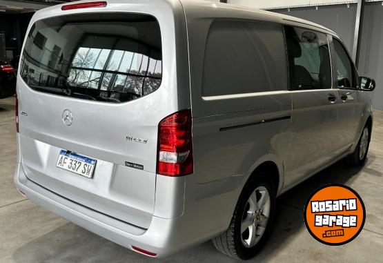 Camionetas - Mercedes Benz VITO MIXTO PLUS 2022 Diesel 107636Km - En Venta