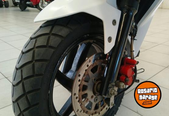 Motos - SYM CROX SCOOTER 2016 Nafta 23000Km - En Venta