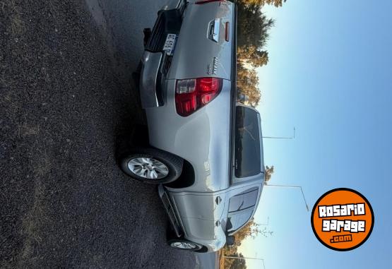 Camionetas - Toyota Hilux srv 2018 Diesel 160000Km - En Venta