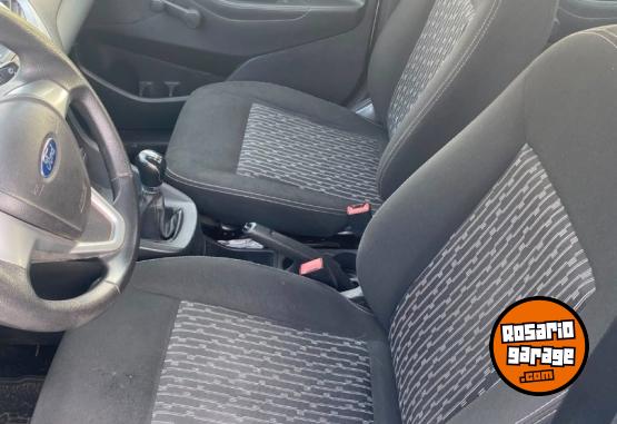 Autos - Ford Ka 2016 Nafta 96000Km - En Venta