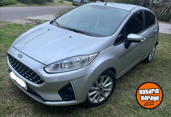 Autos - Ford Fiesta Kinetic SE 2018 Nafta 84000Km - En Venta