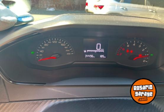 Autos - Peugeot 208 new like 1.2 2023 Nafta 34000Km - En Venta