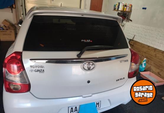 Autos - Toyota Toyota Etios 1.5 xls 2016 Nafta 146000Km - En Venta
