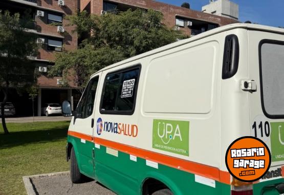Utilitarios - Ford Ford transit 2.5 Diesel 1 1998 Diesel 248200Km - En Venta
