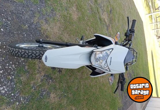 Motos - Honda Xr150l 2025 Nafta 700Km - En Venta