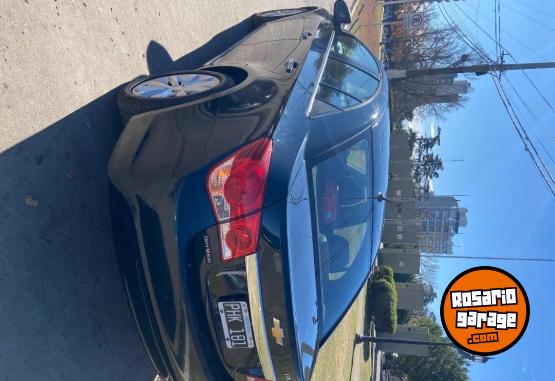 Autos - Chevrolet Cruze LTZ 4 puertas full 2015 Nafta 117900Km - En Venta