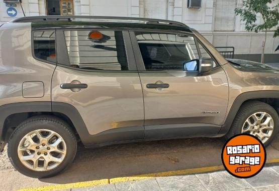 Camionetas - Chrysler Jeep Renegade 1.8 Sport 2019 Nafta 82000Km - En Venta