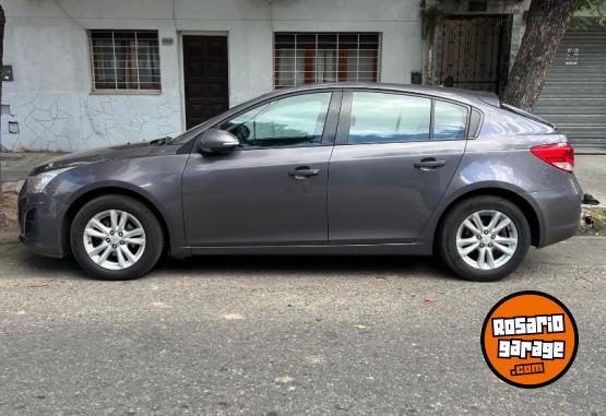 Autos - Chevrolet Cruz Lt 2014 Nafta 174000Km - En Venta