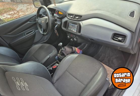 Autos - Chevrolet Onix Joy Black 2021 Nafta 33000Km - En Venta
