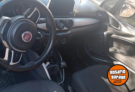 Autos - Fiat Cronos drive 1.3 MT 2019 Nafta 198000Km - En Venta