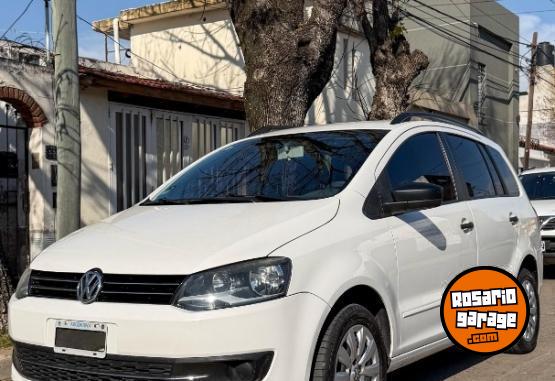 Autos - Volkswagen Suran 2014 GNC 135000Km - En Venta