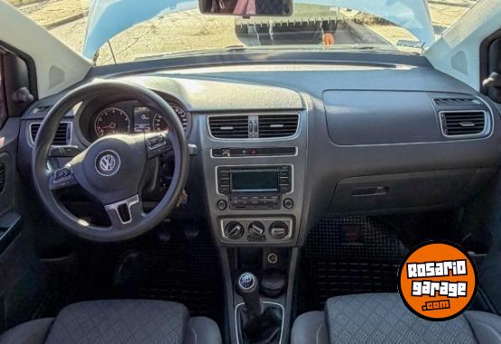 Autos - Volkswagen Suran 2014 GNC 135000Km - En Venta