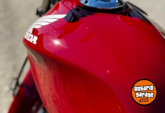 Motos - Honda Titan ESD 150 2015 Nafta 63000Km - En Venta