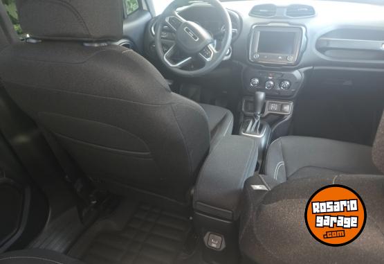 Camionetas - Jeep Renegade Sport 2025 Nafta 3700Km - En Venta