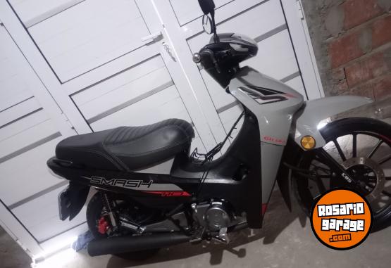 Motos - Gilera Gilera smash full 2026 Nafta 2750Km - En Venta
